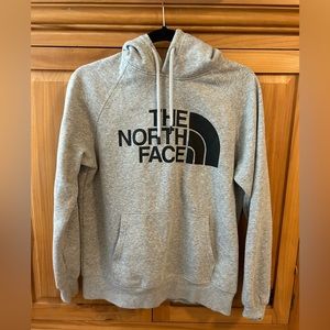 Never been worn The North Face sweatshirt size M! Fleece inside